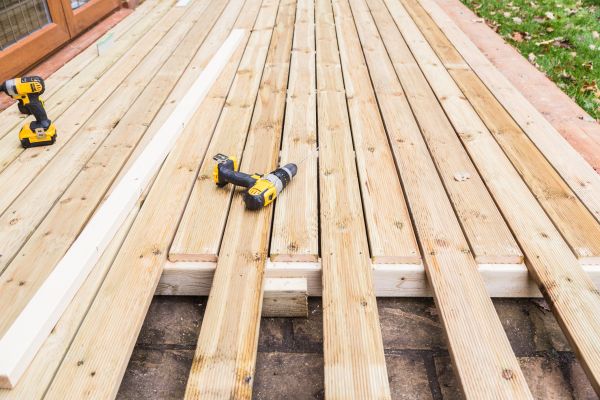 Cost of Damaged Deck Boards Repair in Saint Charles