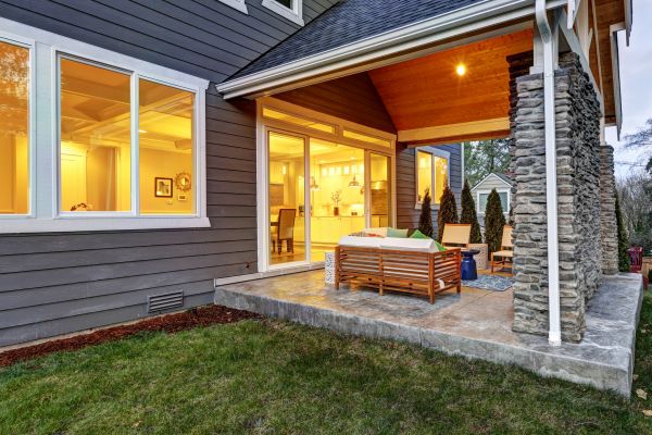 Cost of Back Porch Construction in Saint Charles